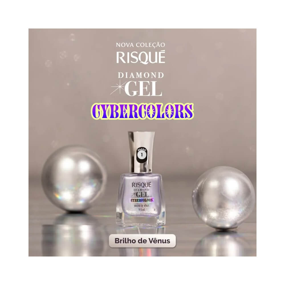 Esmalte Risqué Diamond Gel Cybercolors Brilho de Vênus em fundo cinza com acabamento metálico